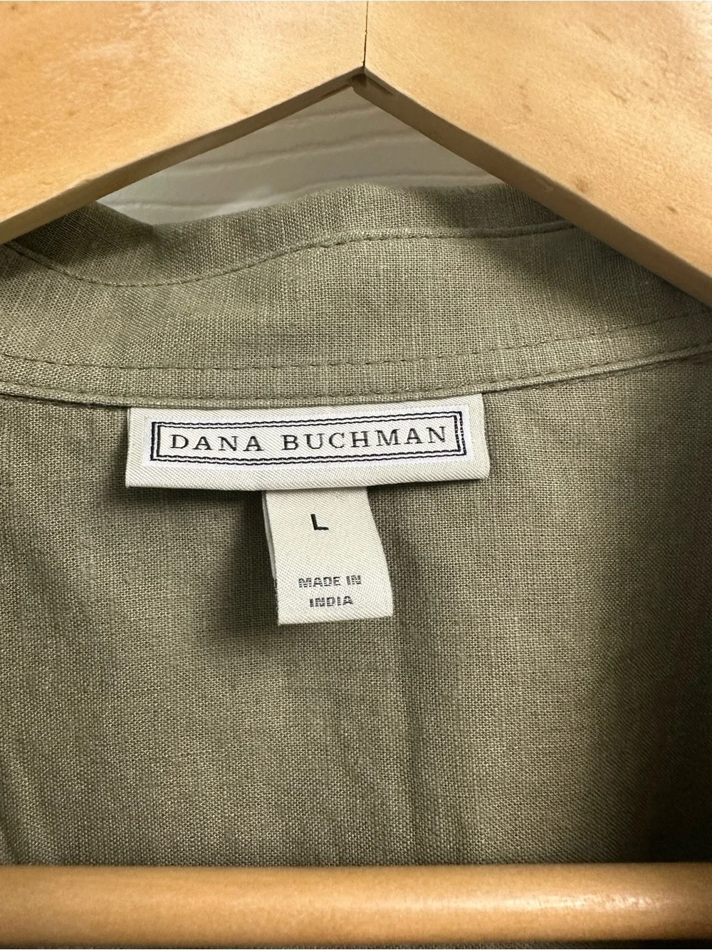 Dana Buckman Sleeveless Button-Front Shirt in Olive Green-Sz L NWT - Picture 3 of 10